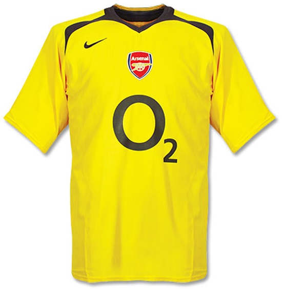 Arsenal 2005-2006 away yellow and dark grey jersey