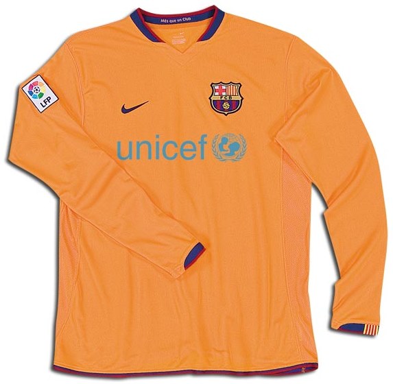 FC Barcelona 2006-2007 away orange jersey, long sleeve