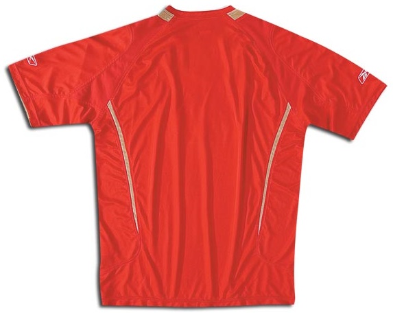 Liverpool 2005-2006 home red, gold and white jersey, back view