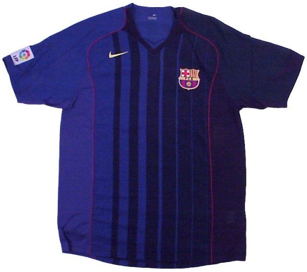 FC Barcelona 2004-2005 away blue and red jersey