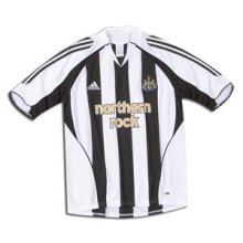 Official Newcastle United   soccer jersey